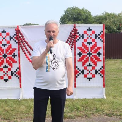 Bas13